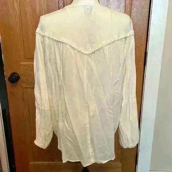 Old Navy Crème De La Crème Poet Blouse - Picture 1 of 8